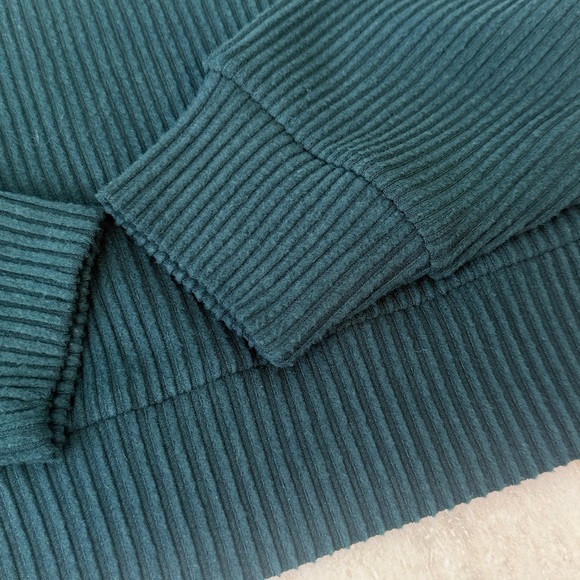 ALO Yoga Muse Ribbed Hoodie Small - Picture 10 of 16